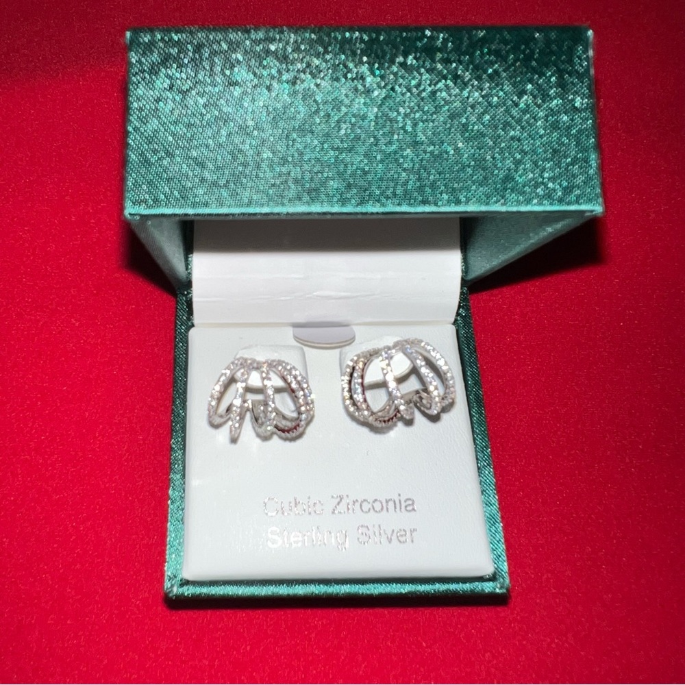 Authentic NIB - Picture 5 of 6